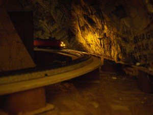 Så mye rart kan hende når man bor i en tunnel.